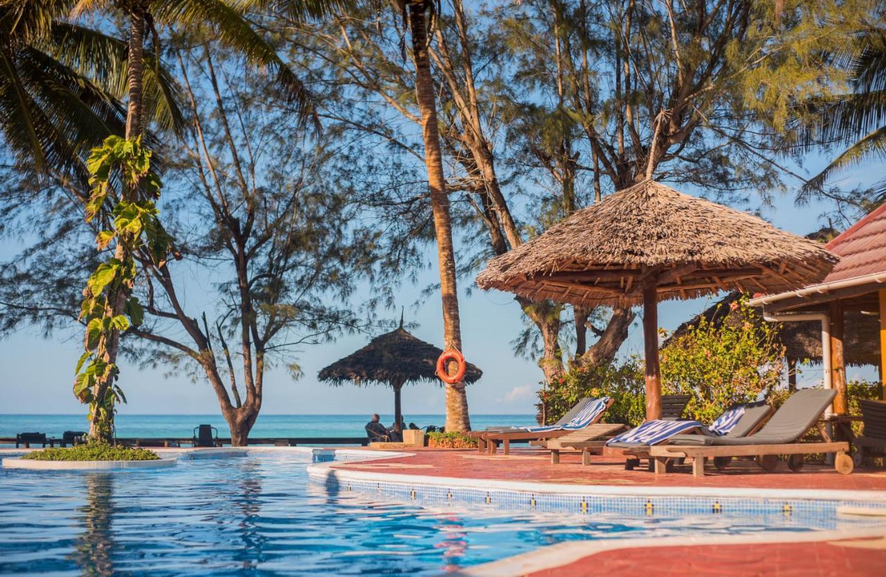Mnarani Beach Cottages Нунгві Екстер'єр фото